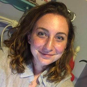 Meet your Posher, Caroline